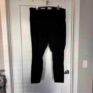 Universal Thread High Rise Skinny Leg Jeans